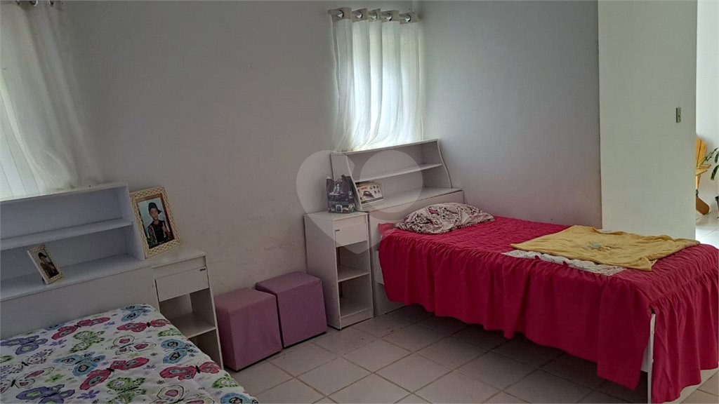 Casa à venda com 3 quartos, sendo 1 suíte, no condomínio Alpes da Cantareira, Mairiporã - SP
