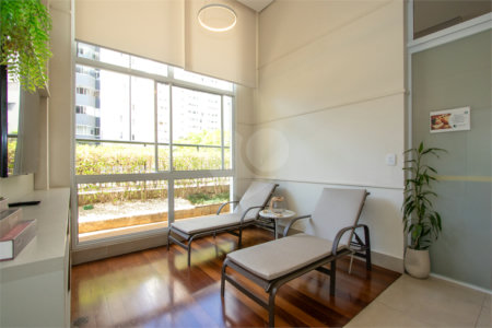 Apartamento à venda com 4 quartos, sendo 3 suítes,  em Vila Romana, São Paulo, SP