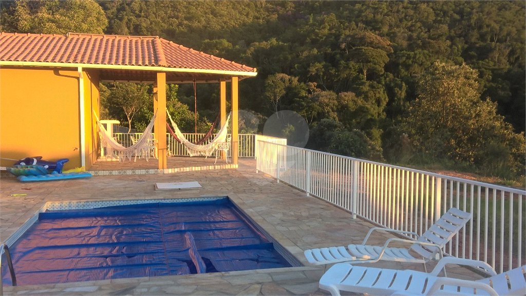 Hotel à venda com 7 quartos, sendo 4 suítes, no Centro, Soledade de Minas, MG
