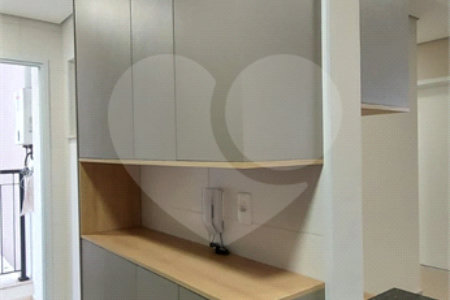 Apartamento à venda com 3 quartos, sendo 1 suíte, em Parque Campolim, Sorocaba, SP