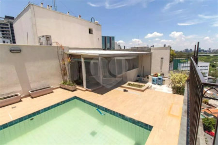 Cobertura à venda ou para alugar com 3 quartos, sendo 1 suíte,  em Vila Clementino, São Paulo, SP