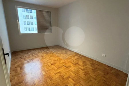 Apartamento à venda com 3 quartos, sendo 1 suíte, em Pinheiros, São Paulo, SP