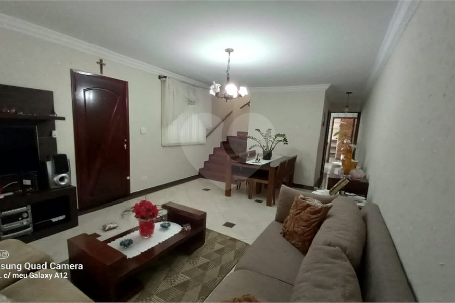 Sobrado à venda com 4 quartos, sendo 1 suíte, em Tremembé, São Paulo, SP