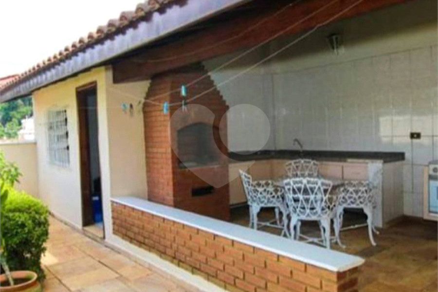 Casa Térrea à venda ou para alugar com 4 suítes em Jardim Floresta, São Paulo, SP