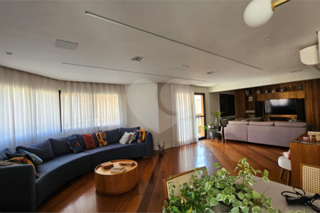 Apartamento à venda com 3 suítes em Perdizes, São Paulo, SP