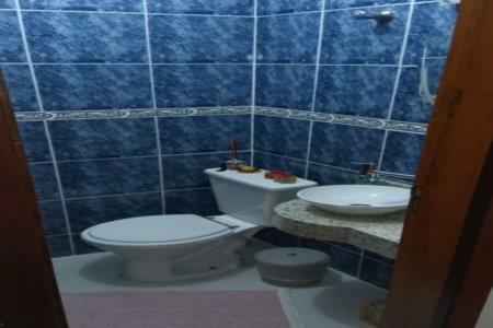 Casa à venda com 3 quartos, sendo 1 suíte, no condomínio Alcides Moreira, São Paulo - SP