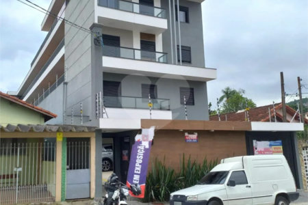 Apartamento à venda com 2 quartos em Tremembé, São Paulo, SP