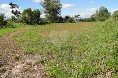 Chácara à venda com 2 quartos, sendo 1 suíte, em Santa Cândida, Vinhedo, SP