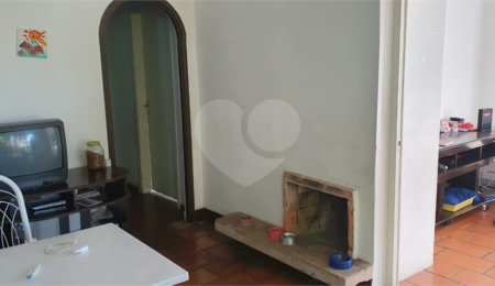 Casa Térrea à venda com 4 quartos, sendo 1 suíte,  em Tremembé, São Paulo, SP