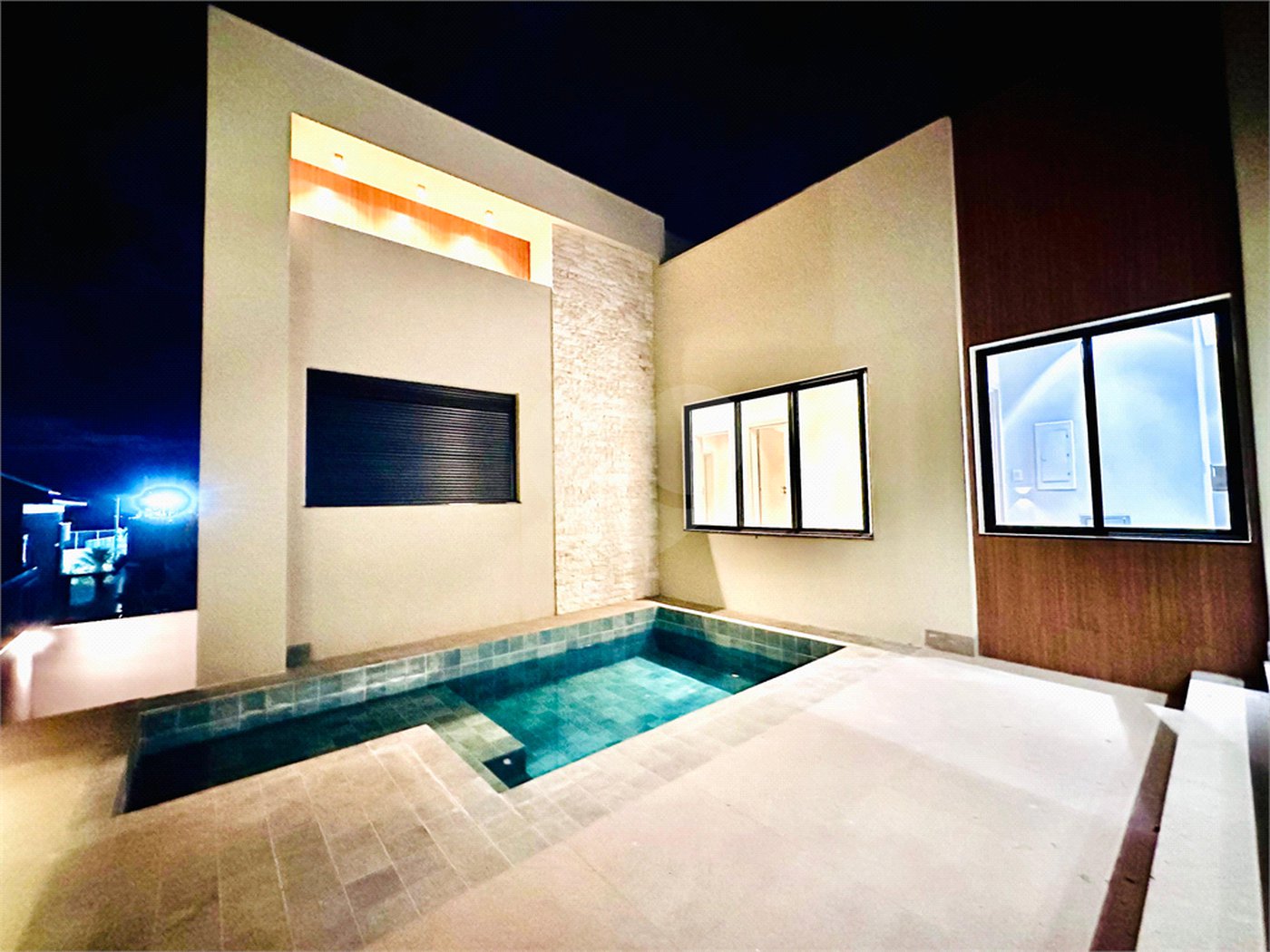 Casa à venda com 3 suítes no condomínio Villa Jardim, Cuiabá - MT