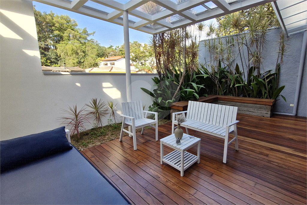 Casa à venda com 3 suítes em Jardim Prudência, São Paulo, SP
