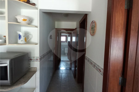 Casa à venda com 4 quartos, sendo 3 suítes,  em Geribá, Armação dos Búzios, RJ