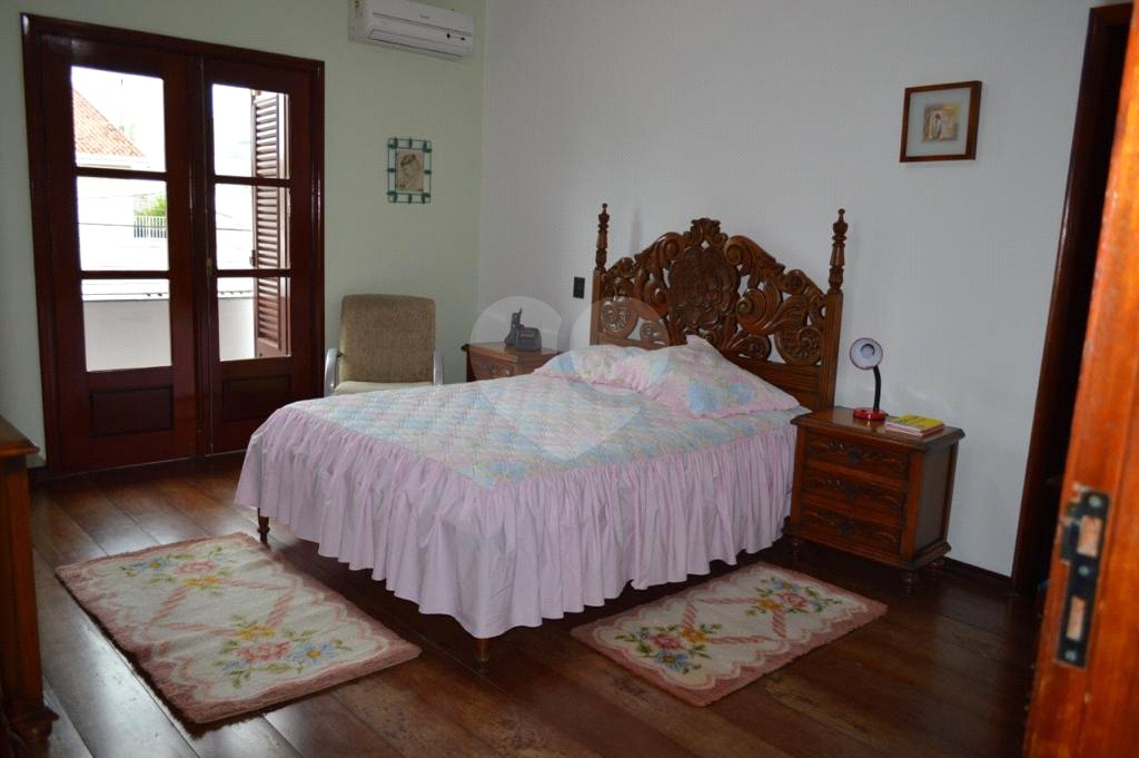 Casa à venda com 4 quartos, sendo 2 suítes, em Vila Mogilar, Mogi das Cruzes, SP