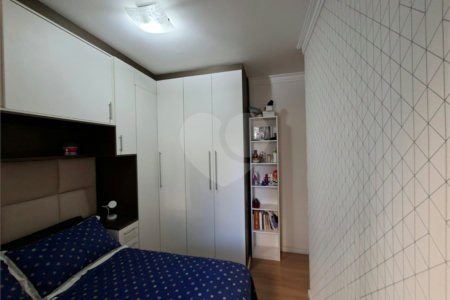 Apartamento à venda com 3 quartos, sendo 1 suíte,  em Jardim das Vertentes, São Paulo, SP