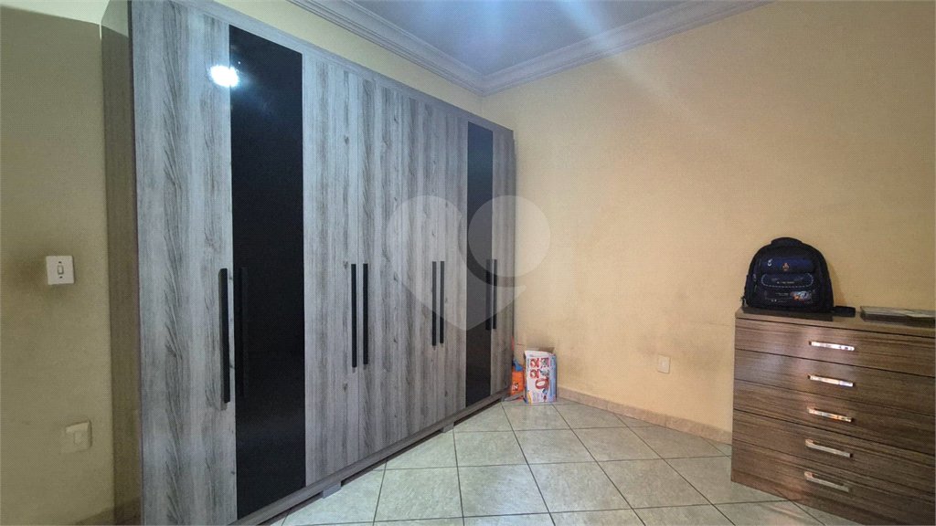 Casa à venda com 3 quartos, sendo 1 suíte, em Vila Angélica, Sorocaba, SP
