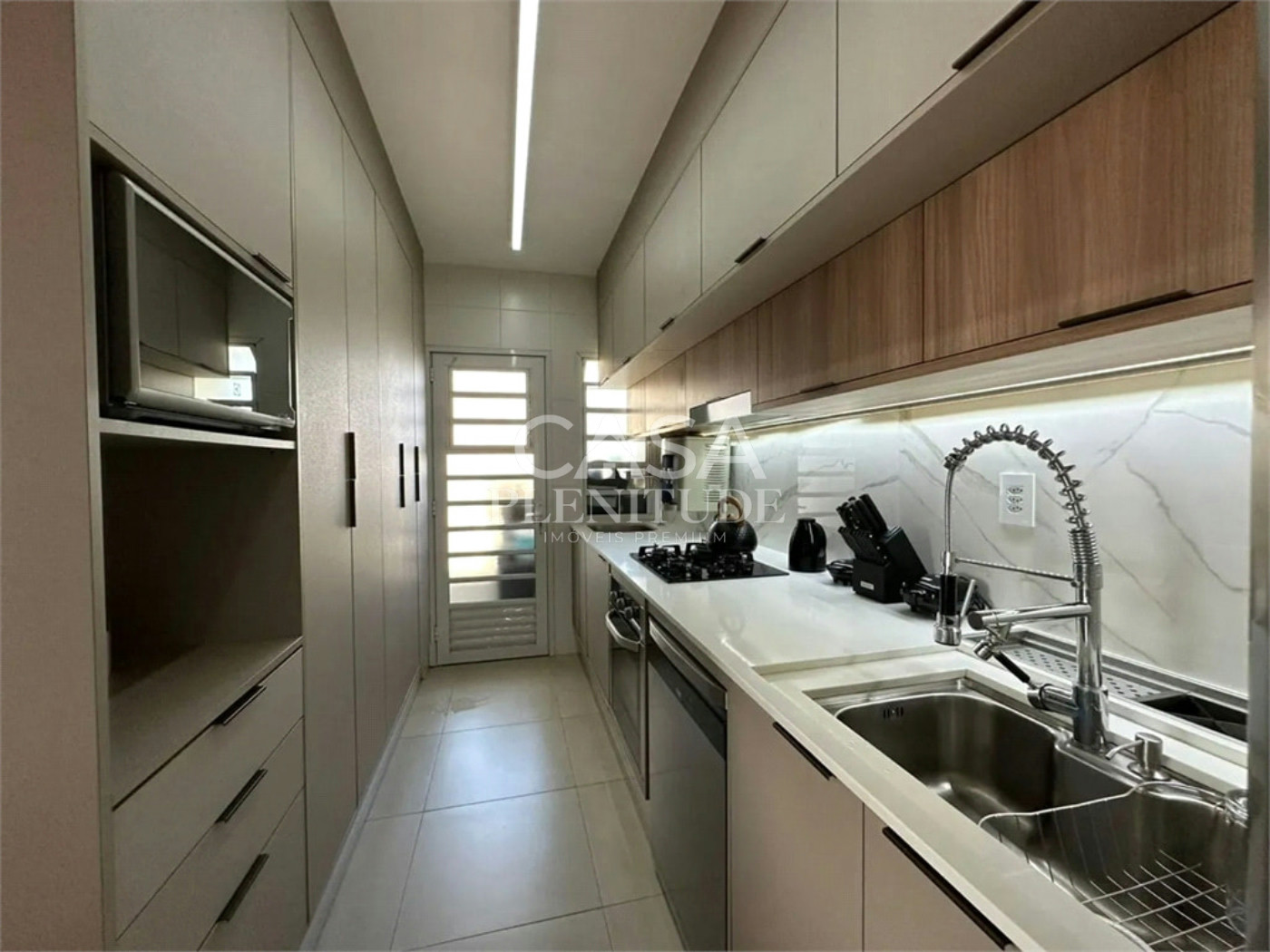 Apartamento à venda com 3 quartos, sendo 1 suíte, em Parque Campolim, Sorocaba, SP