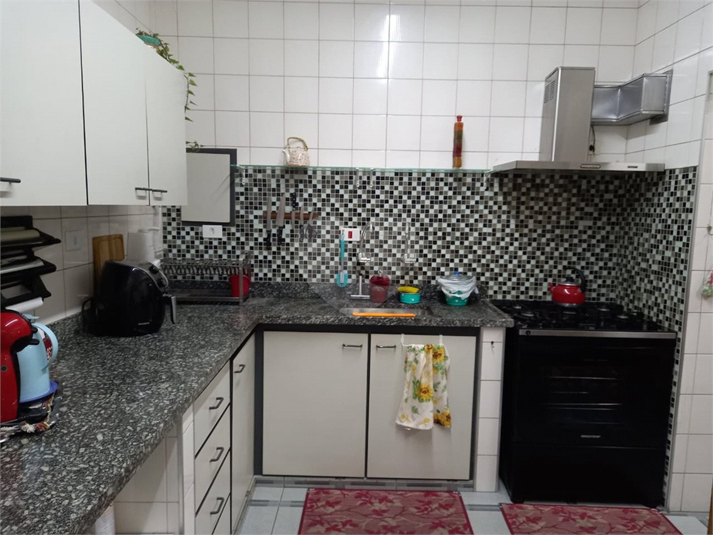 Sobrado à venda com 3 quartos, sendo 1 suíte, em Vila Cruzeiro, São Paulo, SP