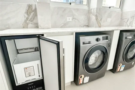 Apartamento à venda com 4 suítes em Vila Cordeiro, São Paulo, SP