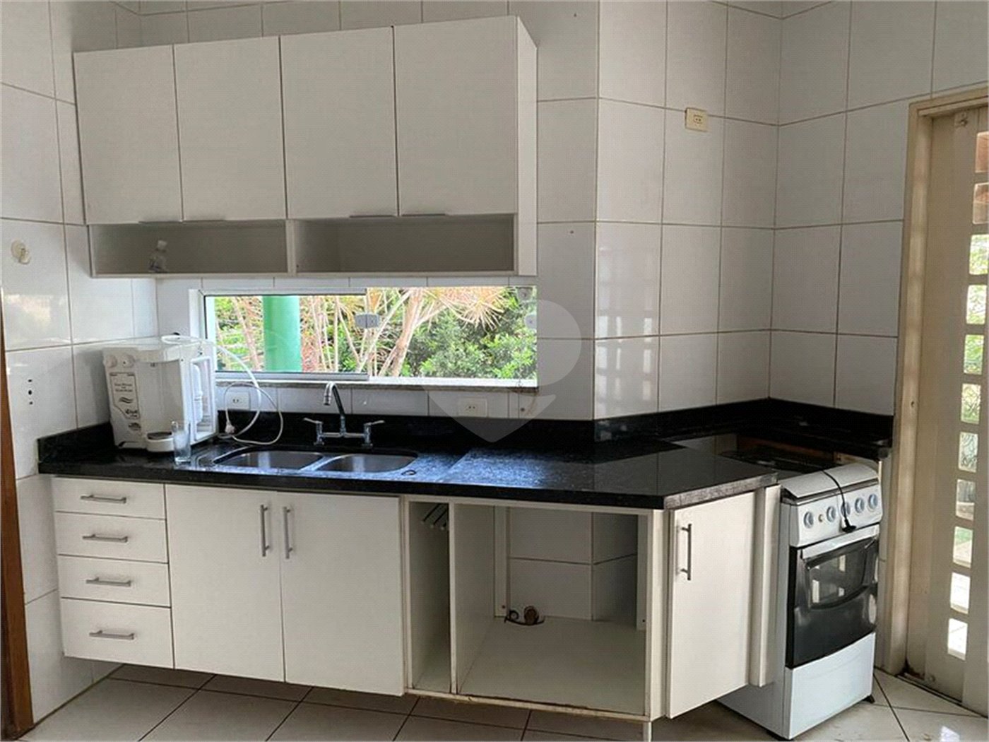 Casa à venda ou para alugar com 6 quartos, sendo 3 suítes,  no condomínio Portal de Itaici, Indaiatuba - SP