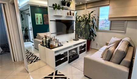 Apartamento à venda com 3 quartos, sendo 1 suíte, em Água Branca, São Paulo, SP