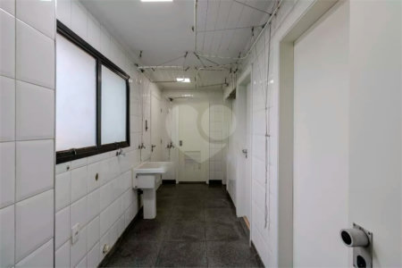 Apartamento à venda com 4 quartos, sendo 2 suítes, em Paraíso do Morumbi, São Paulo, SP