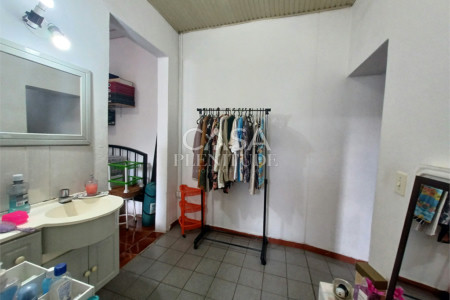 Casa à venda com 4 quartos em Vila Trujillo, Sorocaba, SP