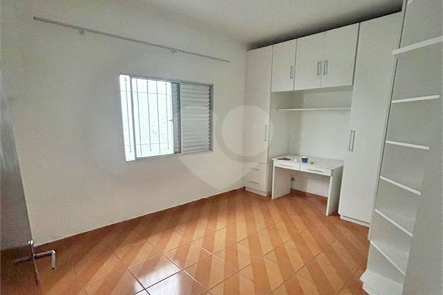 Sobrado à venda com 3 quartos, sendo 1 suíte, em Jardim Peri, São Paulo, SP