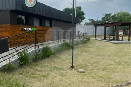 Casa à venda com 3 suítes no condomínio Campos do Conde Ii, Paulínia - SP