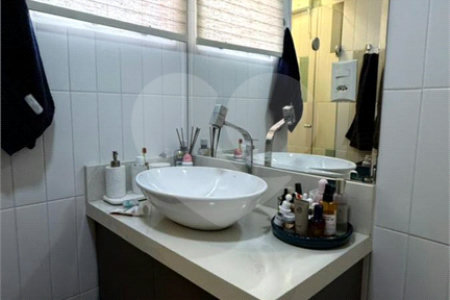 Apartamento à venda com 2 quartos em Vila Mariana, São Paulo, SP