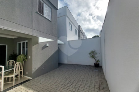 Casa à venda com 3 quartos, sendo 1 suíte, no condomínio Tirreno, Sorocaba - SP
