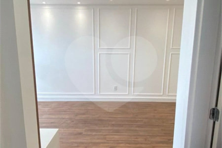 Apartamento à venda com 2 quartos, sendo 1 suíte, em Vila Mazzei, São Paulo, SP