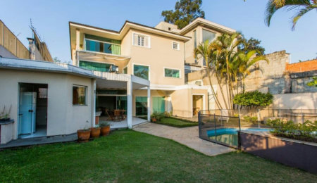 Sobrado à venda com 4 quartos, sendo 3 suítes, em Brooklin, São Paulo, SP