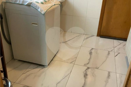 Apartamento à venda com 3 suítes em Vila Bastos, Santo André, SP