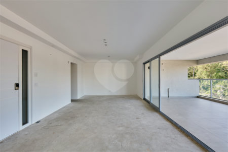 Apartamento à venda com 3 suítes em Jardim Marajoara, São Paulo, SP
