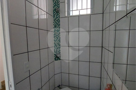 Casa à venda com 3 quartos, sendo 2 suítes, no Centro, Bom Jesus dos Perdões, SP