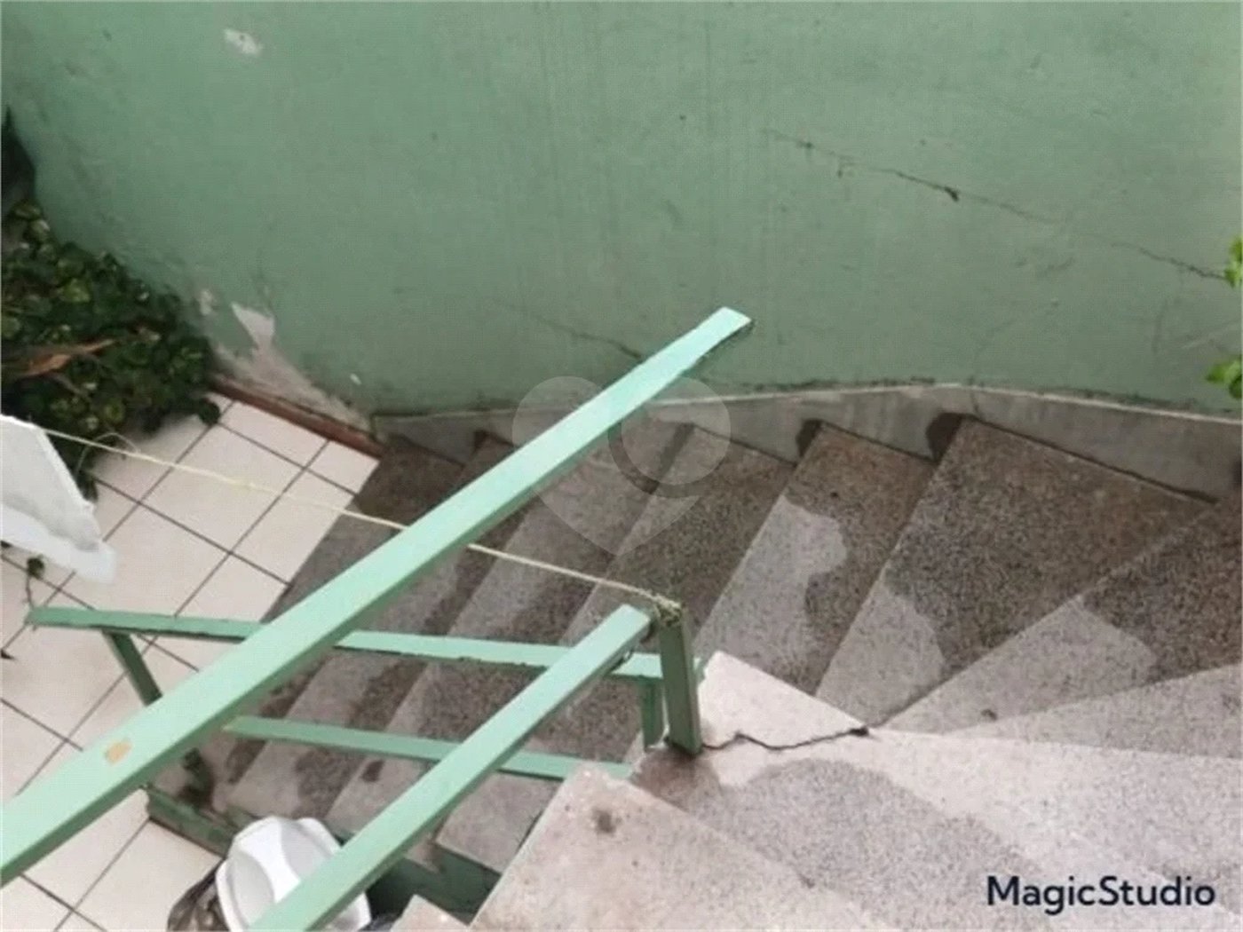 Casa comercial com 120m² , à venda em Guarulhos.