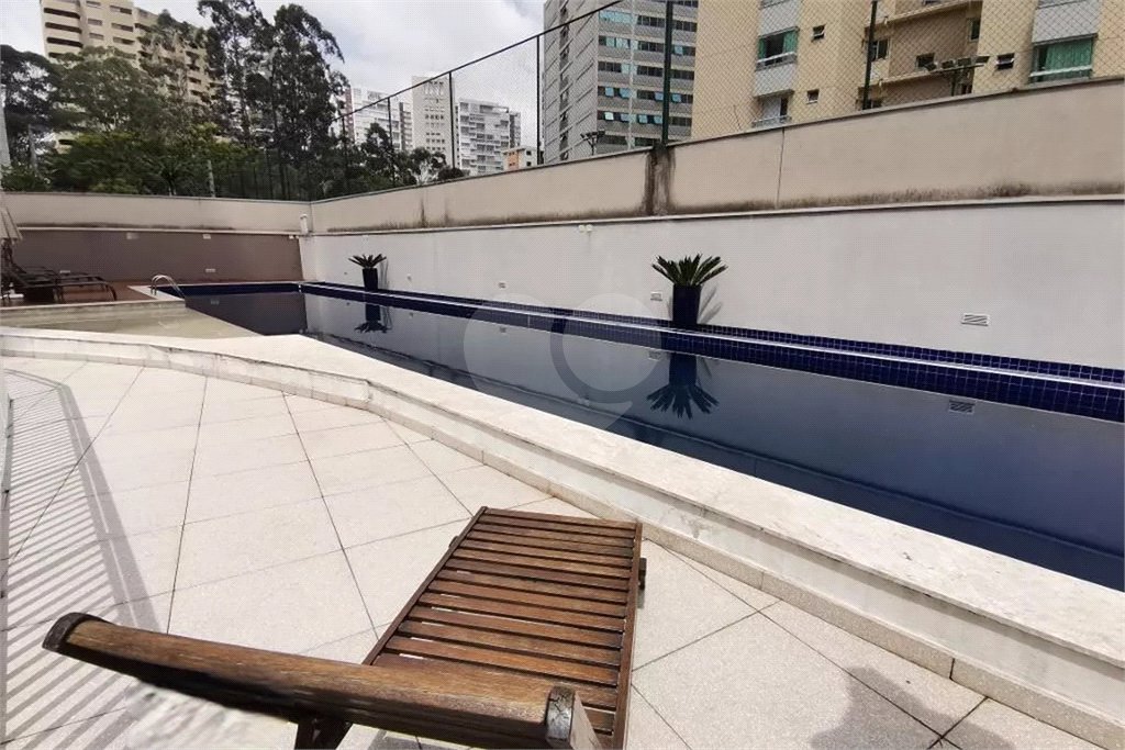Apartamento à venda com 3 quartos, sendo 1 suíte, em Vila Suzana, São Paulo, SP