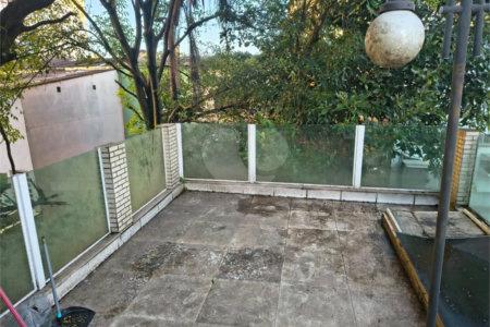Casa à venda com 3 quartos, sendo 1 suíte, em Mirandópolis, São Paulo, SP