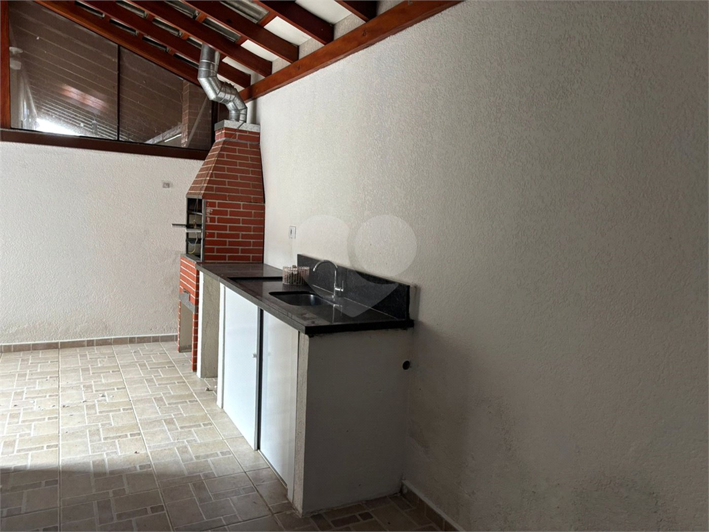 Casa em condomínio à venda com 3 quartos, sendo 1 suíte, em Jardim Estância Brasil, Atibaia, SP