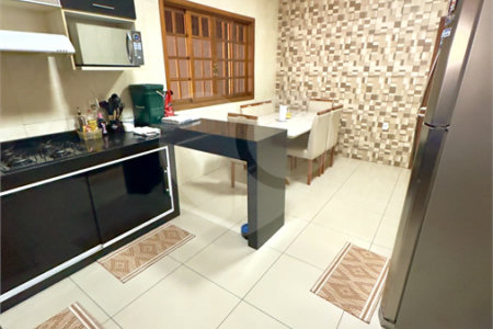 Casa à venda com 2 quartos, sendo 1 suíte, em Campo Grande, Rio de Janeiro, RJ