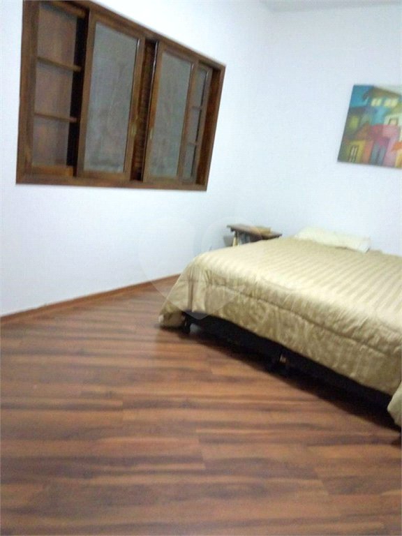 Chácara à venda com 5 quartos, sendo 1 suíte,  em Parque Rio Abaixo, Atibaia, SP