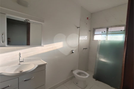 Casa à venda ou para alugar com 5 quartos, sendo 3 suítes, em Vila Maria, Itapetininga, SP