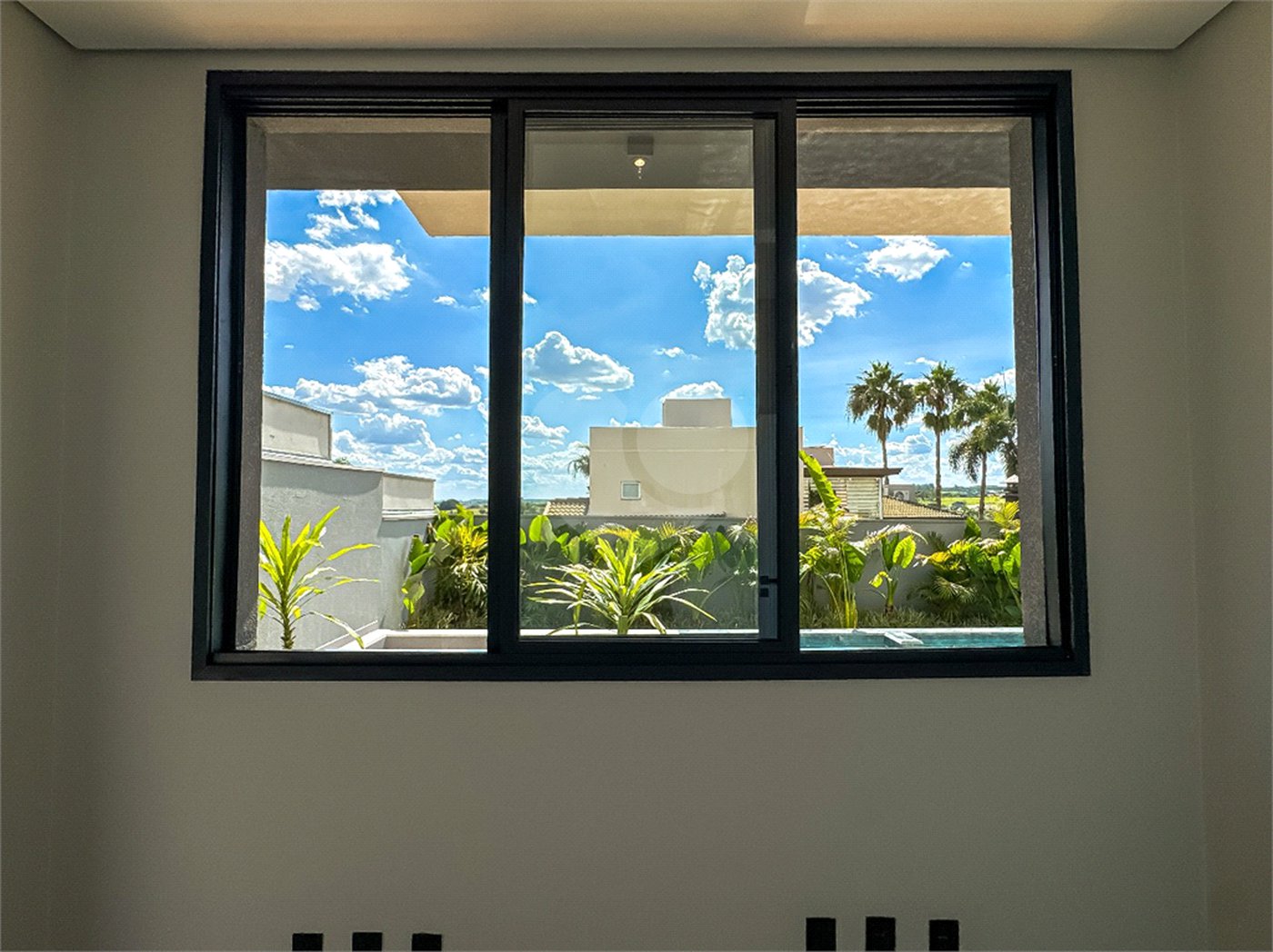 Casa à venda com 3 suítes no condomínio Jardim Vila Paradiso, Indaiatuba - SP