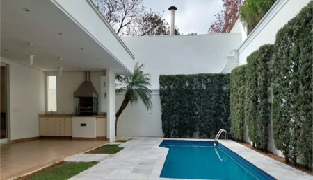 Casa à venda com 4 suítes no condomínio Residencial Morumbi, São Paulo - SP