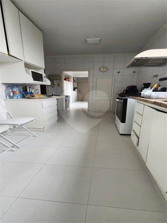 Apartamento à venda com 3 quartos, sendo 1 suíte, em Jardim Paulista, São Paulo, SP