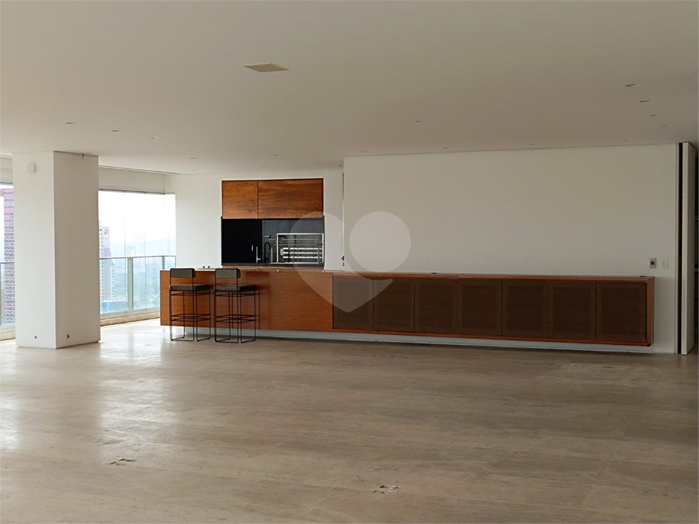 Apartamento à venda ou para alugar com 3 suítes em Pinheiros, São Paulo, SP