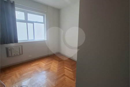 Apartamento à venda com 3 quartos, sendo 1 suíte, em Tijuca, Rio de Janeiro, RJ
