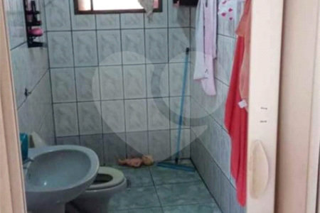 Casa Térrea à venda com 2 quartos em Traviú, Jundiaí, SP