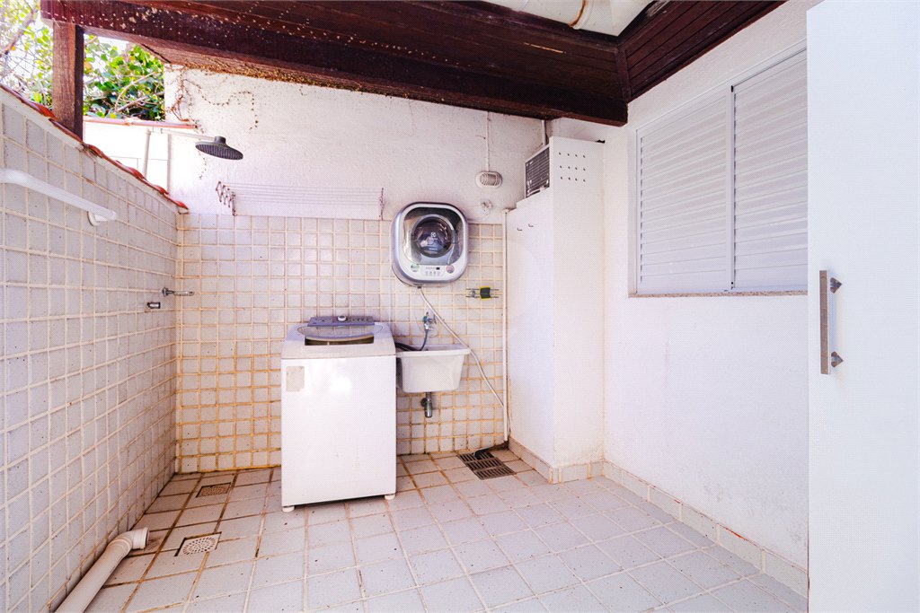 Casa à venda com 4 quartos, sendo 3 suítes,  em Bosque de Geribá, Armação dos Búzios, RJ