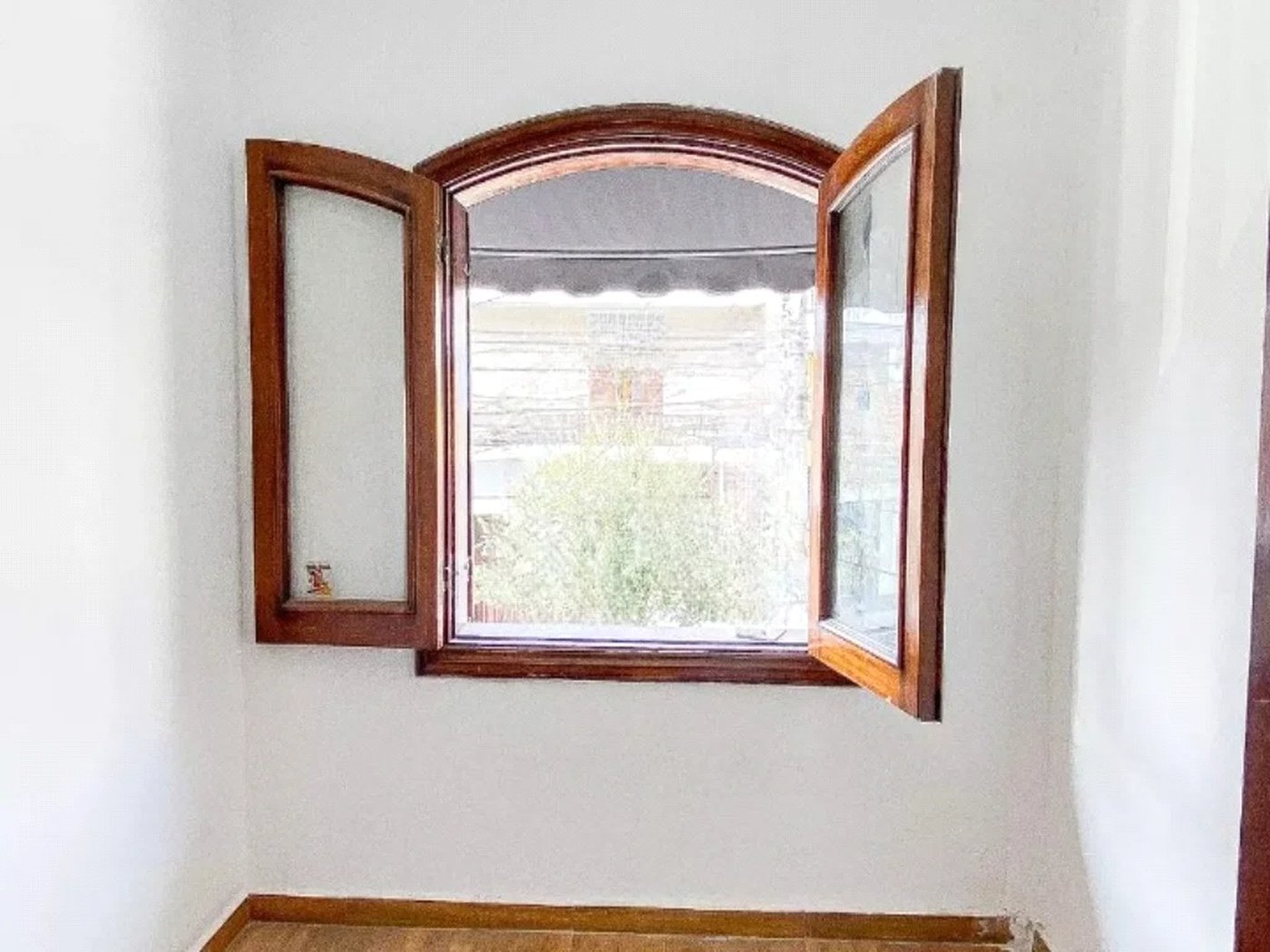 Sobrado com 400m² , 3 dormitórios , sendo 2 suítes , 3 vagas , à venda no centro de Santo André.